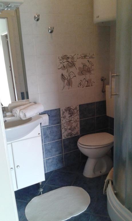 Apartments Davor Biograd na Moru Szoba fotó